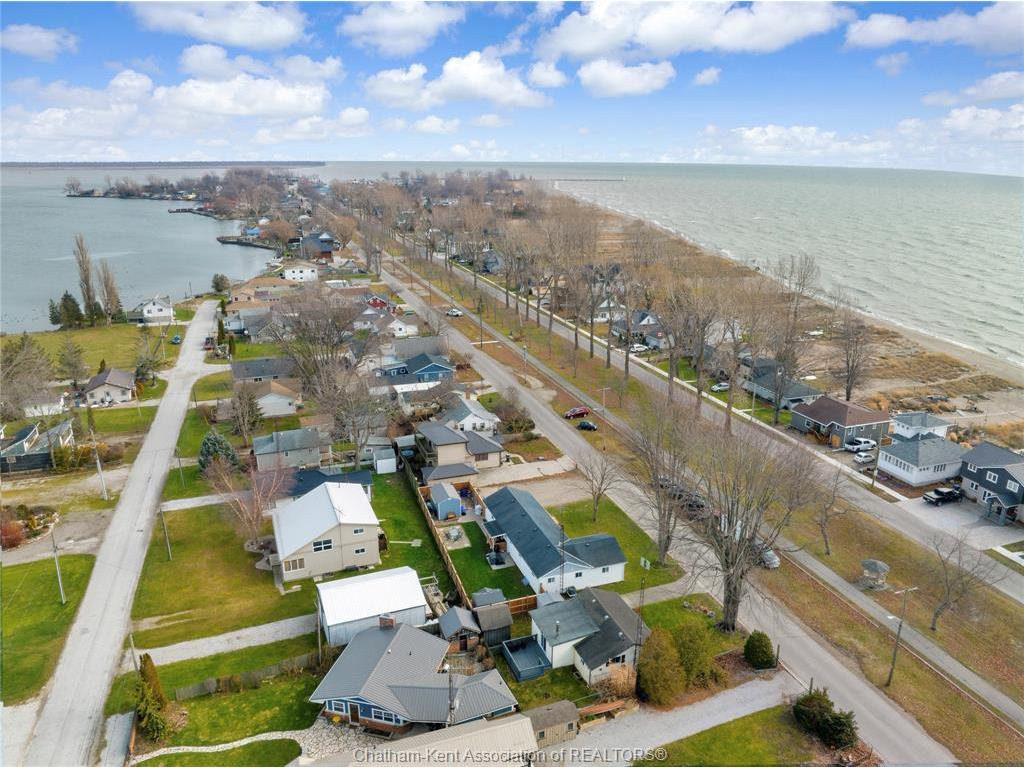 









430


Ross

Lane,
Erieau,




ON
N0P 1N0

