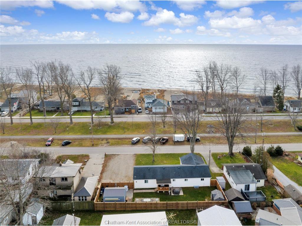 









430


Ross

Lane,
Erieau,




ON
N0P 1N0

