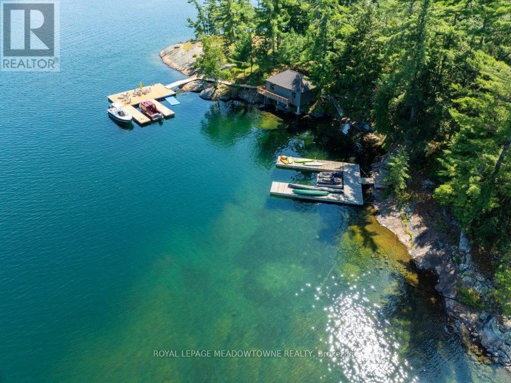 












1 B 642 WHITE PIGEON ISLAND

,
The Archipelago,




Ontario
P2A2W8

