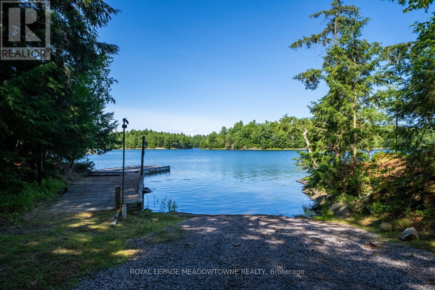 












1 B 642 WHITE PIGEON ISLAND

,
The Archipelago,




Ontario
P2A2W8

