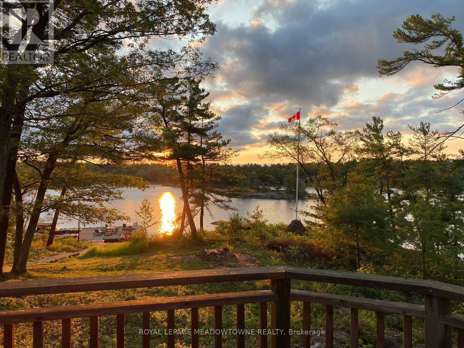 












1 B 642 WHITE PIGEON ISLAND

,
The Archipelago,




Ontario
P2A2W8


