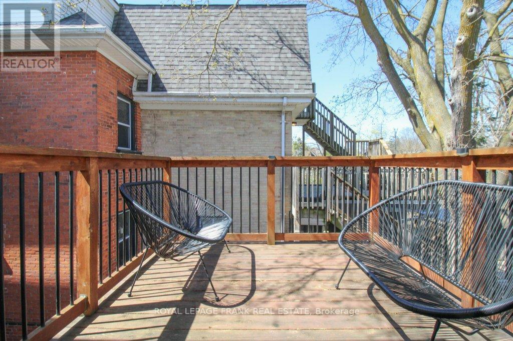 












210 MCDONNEL STREET

,
Peterborough Central (North),




Ontario
K9H2V9

