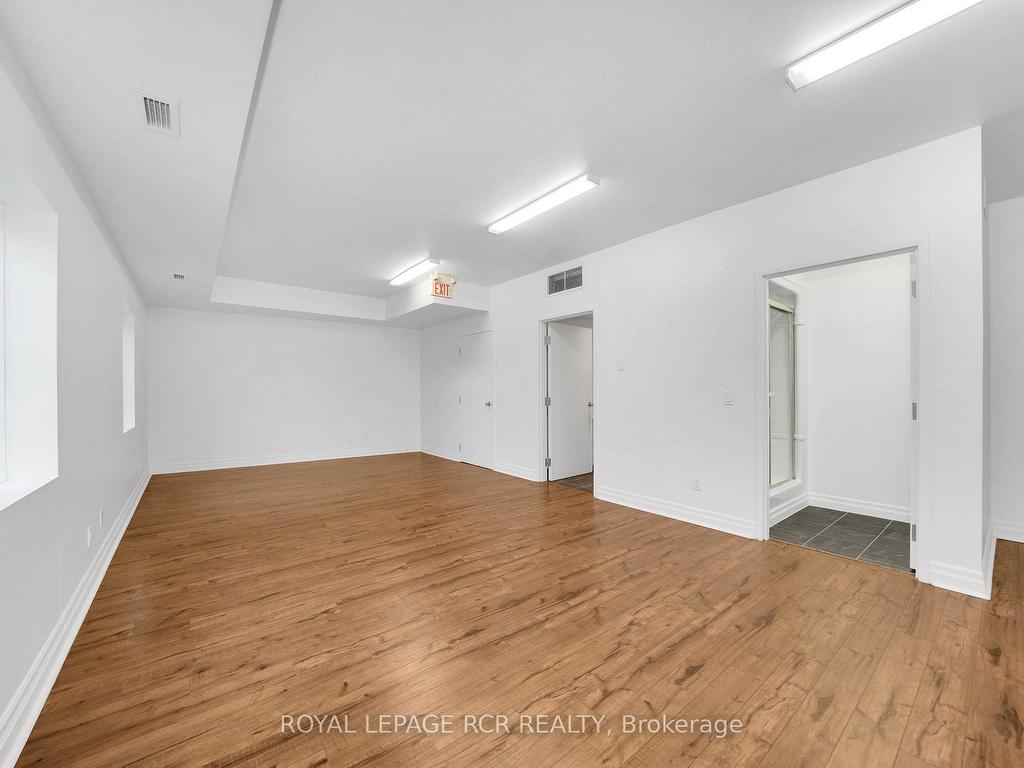 









27-31


King

Street East, 2nd Lvl,
Caledon,




ON
L7E 1C2

