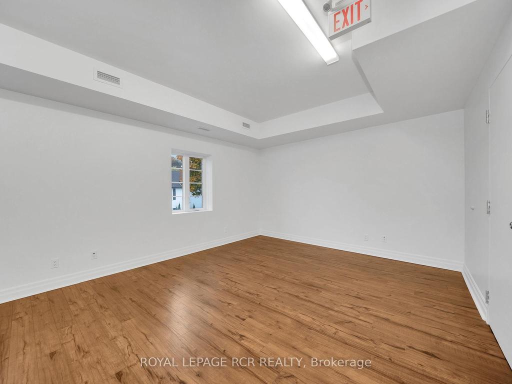 









27-31


King

Street East, 2nd Lvl,
Caledon,




ON
L7E 1C2

