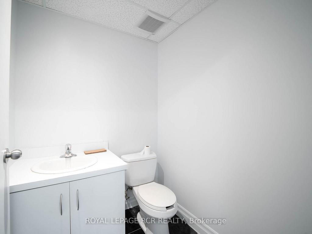 









27-31


King

Street East, 2nd Lvl,
Caledon,




ON
L7E 1C2

