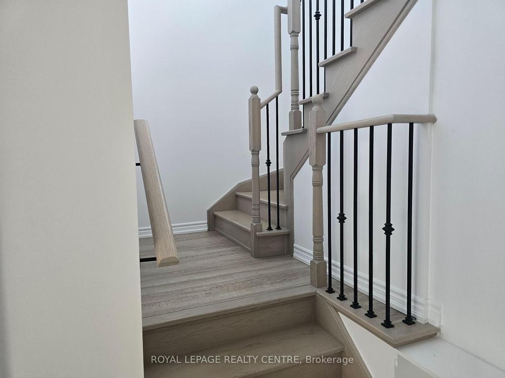 









69


Bianca

Crescent,
Wasaga Beach,




ON
L9Z 0H6

