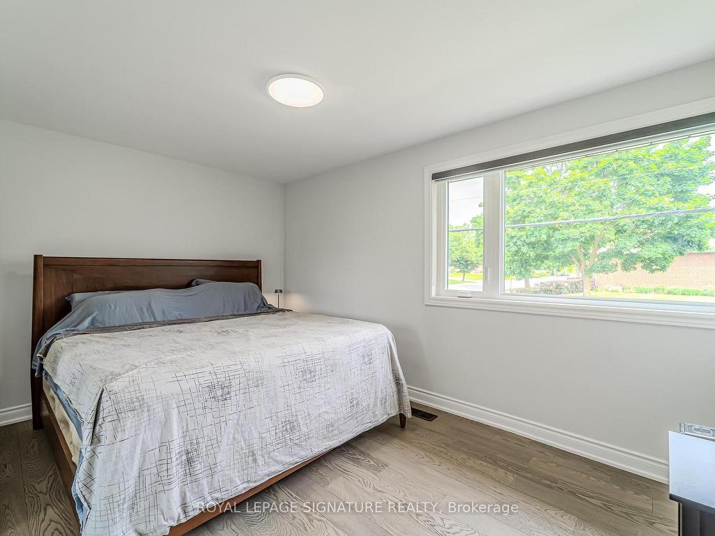 









89


Thistle Down

Boulevard,
Toronto,




ON
M9V 1J3

