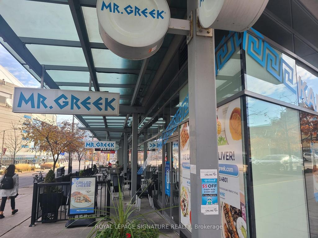 









333


Bremner

Boulevard,
Toronto,




ON
M5V 3V3


