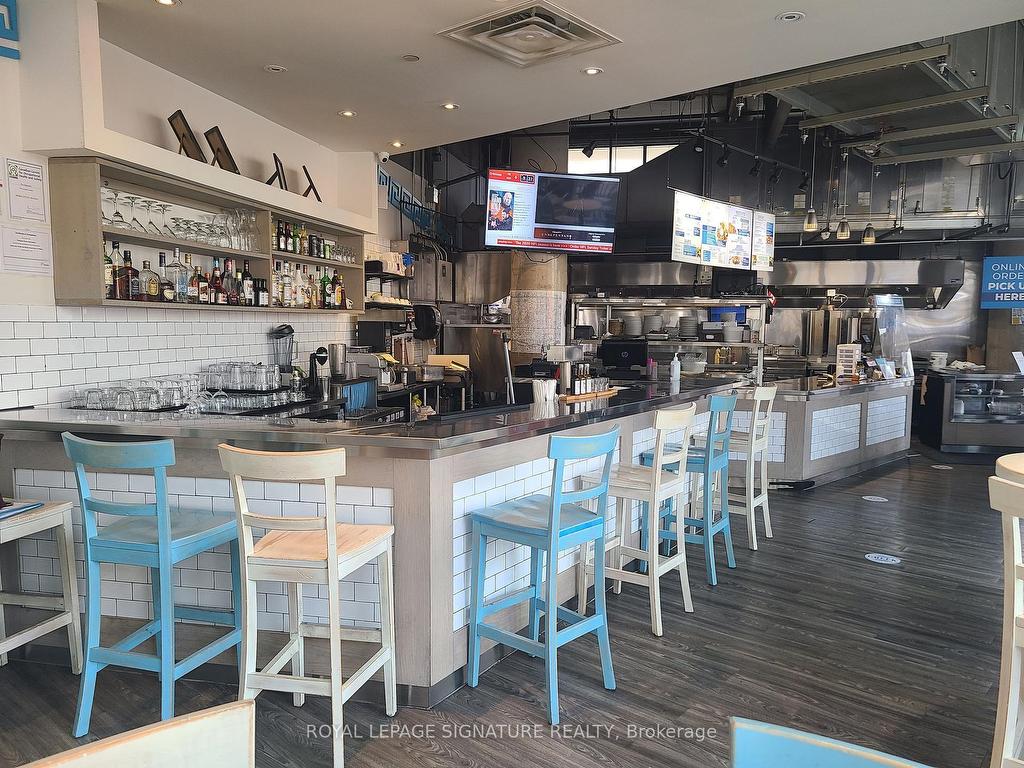 









333


Bremner

Boulevard,
Toronto,




ON
M5V 3V3

