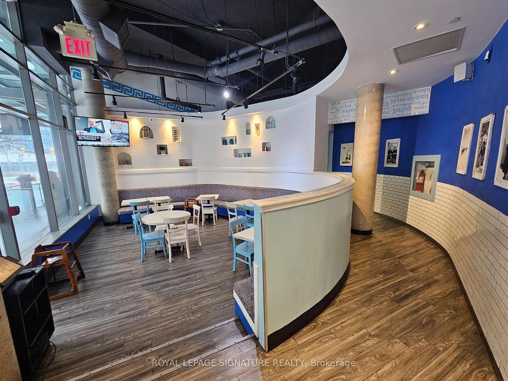 









333


Bremner

Boulevard,
Toronto,




ON
M5V 3V3

