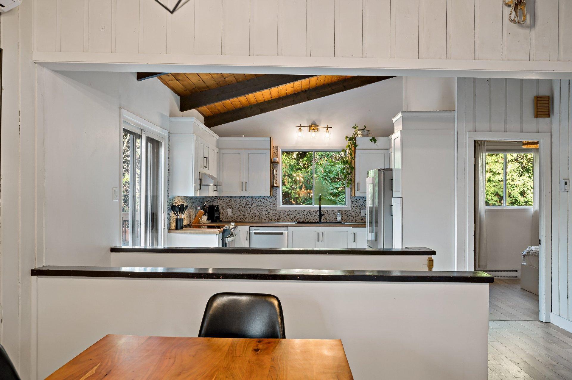 









1470


Rue Labelle

,
Mont-Tremblant,




QC
J8E2N5

