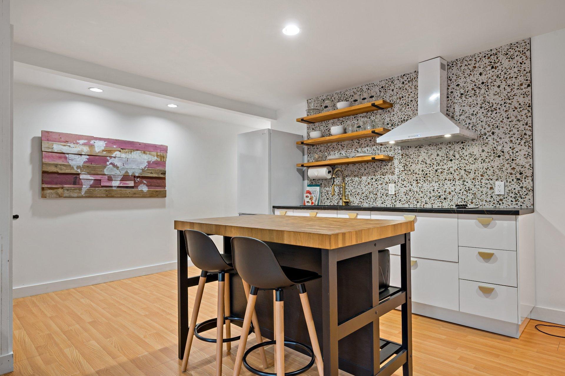 









1470


Rue Labelle

,
Mont-Tremblant,




QC
J8E2N5

