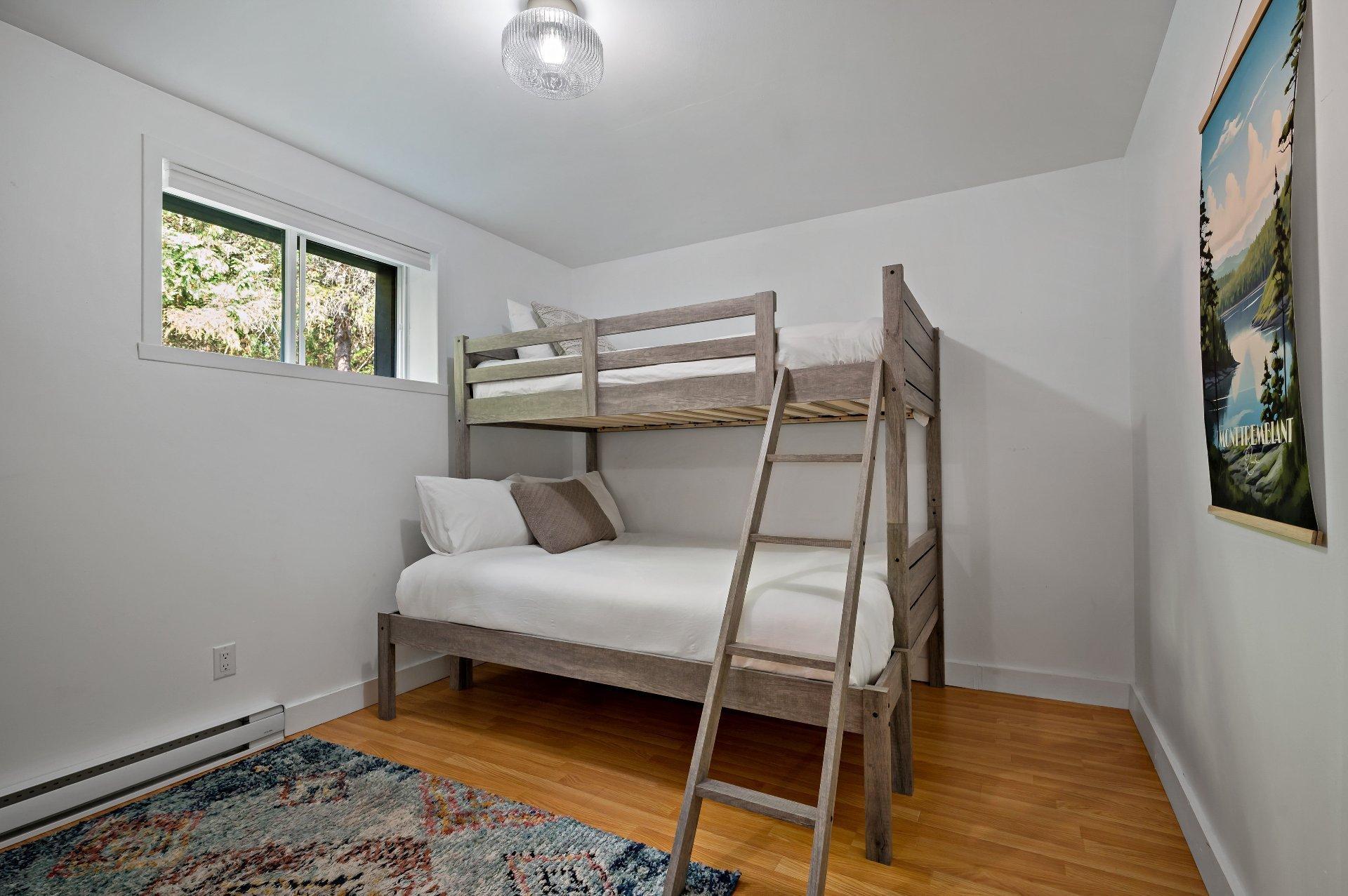 









1470


Rue Labelle

,
Mont-Tremblant,




QC
J8E2N5

