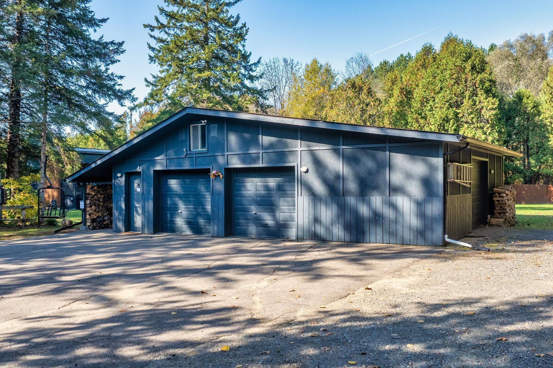 









1470


Rue Labelle

,
Mont-Tremblant,




QC
J8E2N5

