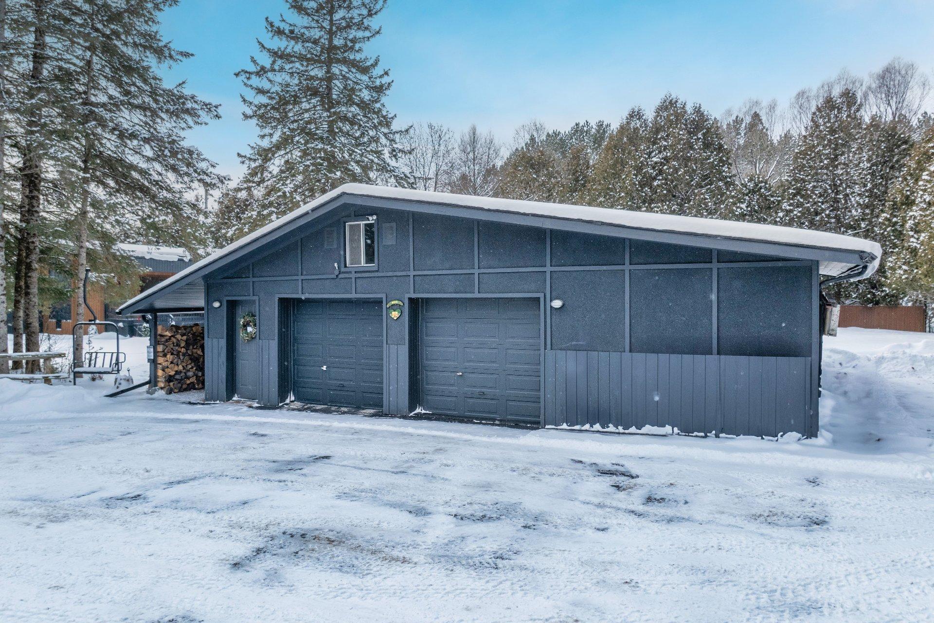 









1470


Rue Labelle

,
Mont-Tremblant,




QC
J8E2N5

