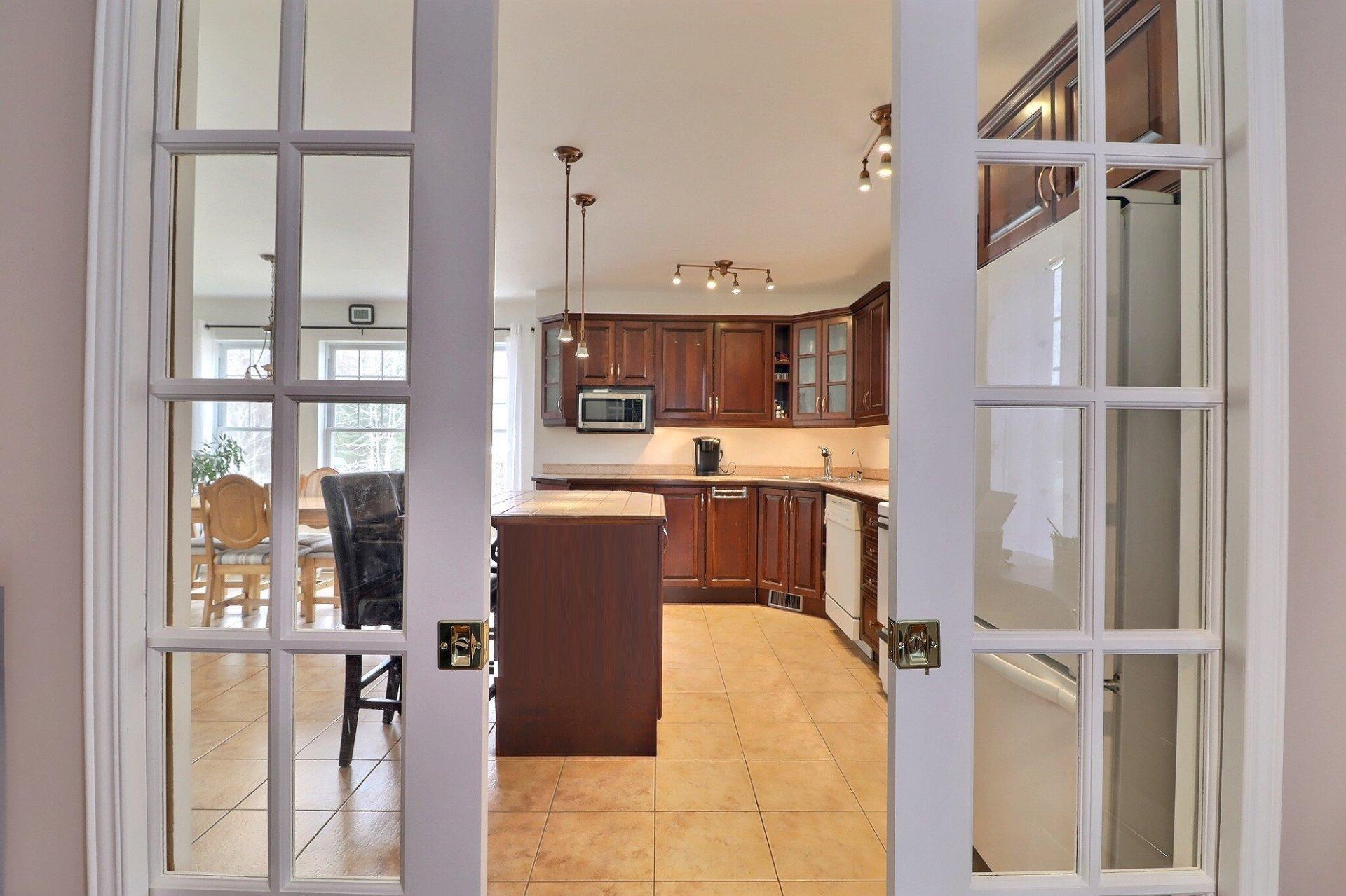 









3411


Route de Fossambault

,
Sainte-Catherine-de-la-Jacques-Cartier,




QC
G3N1R6

