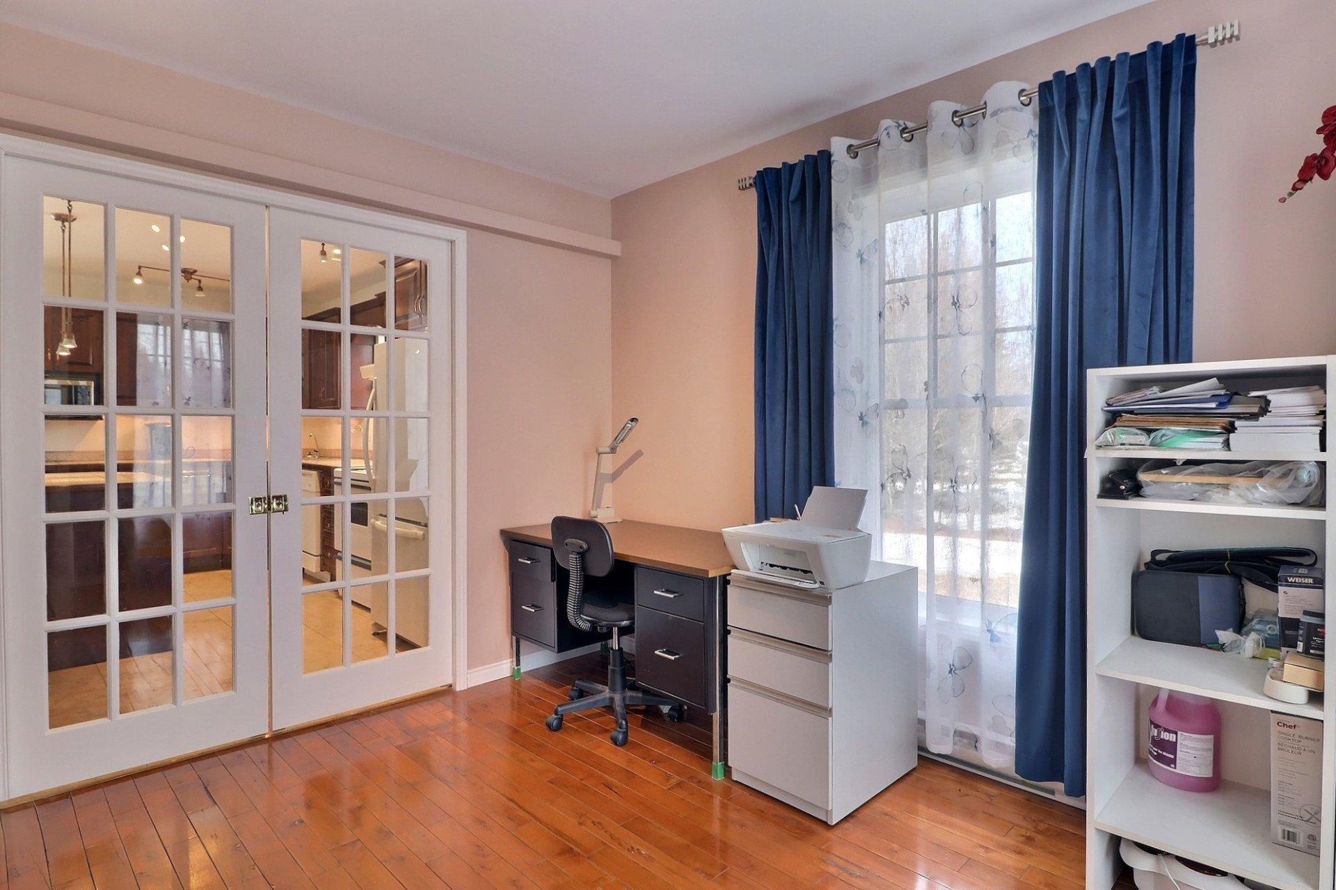 









3411


Route de Fossambault

,
Sainte-Catherine-de-la-Jacques-Cartier,




QC
G3N1R6

