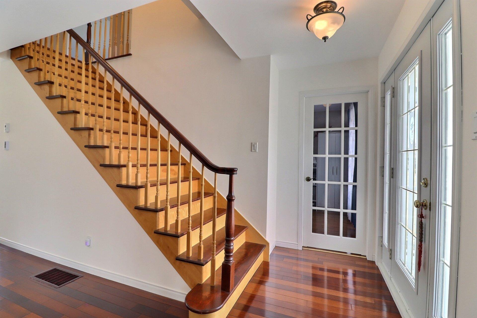 









3411


Route de Fossambault

,
Sainte-Catherine-de-la-Jacques-Cartier,




QC
G3N1R6

