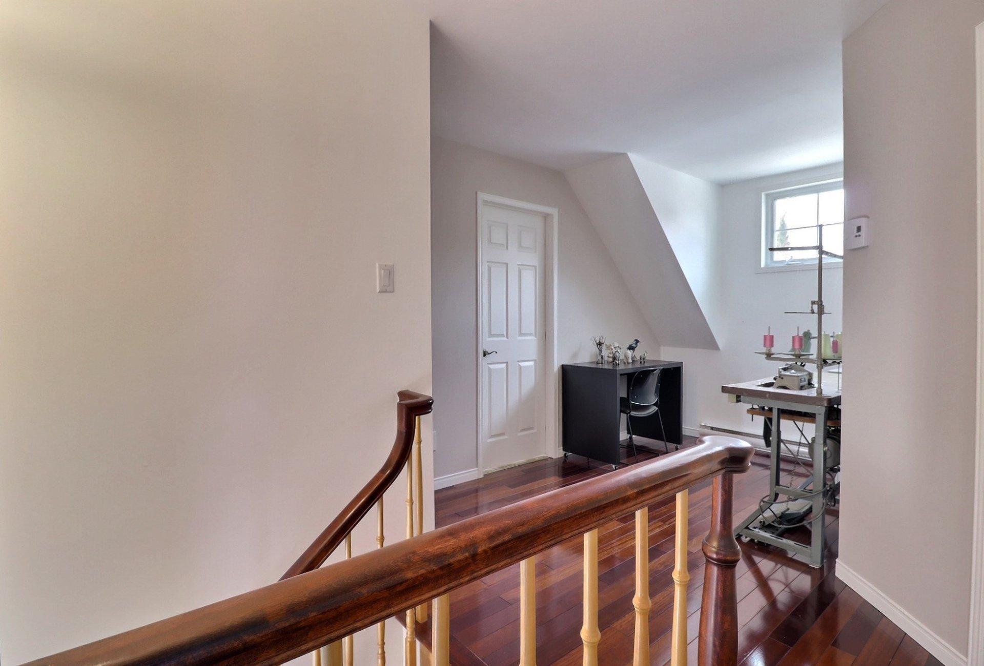 









3411


Route de Fossambault

,
Sainte-Catherine-de-la-Jacques-Cartier,




QC
G3N1R6

