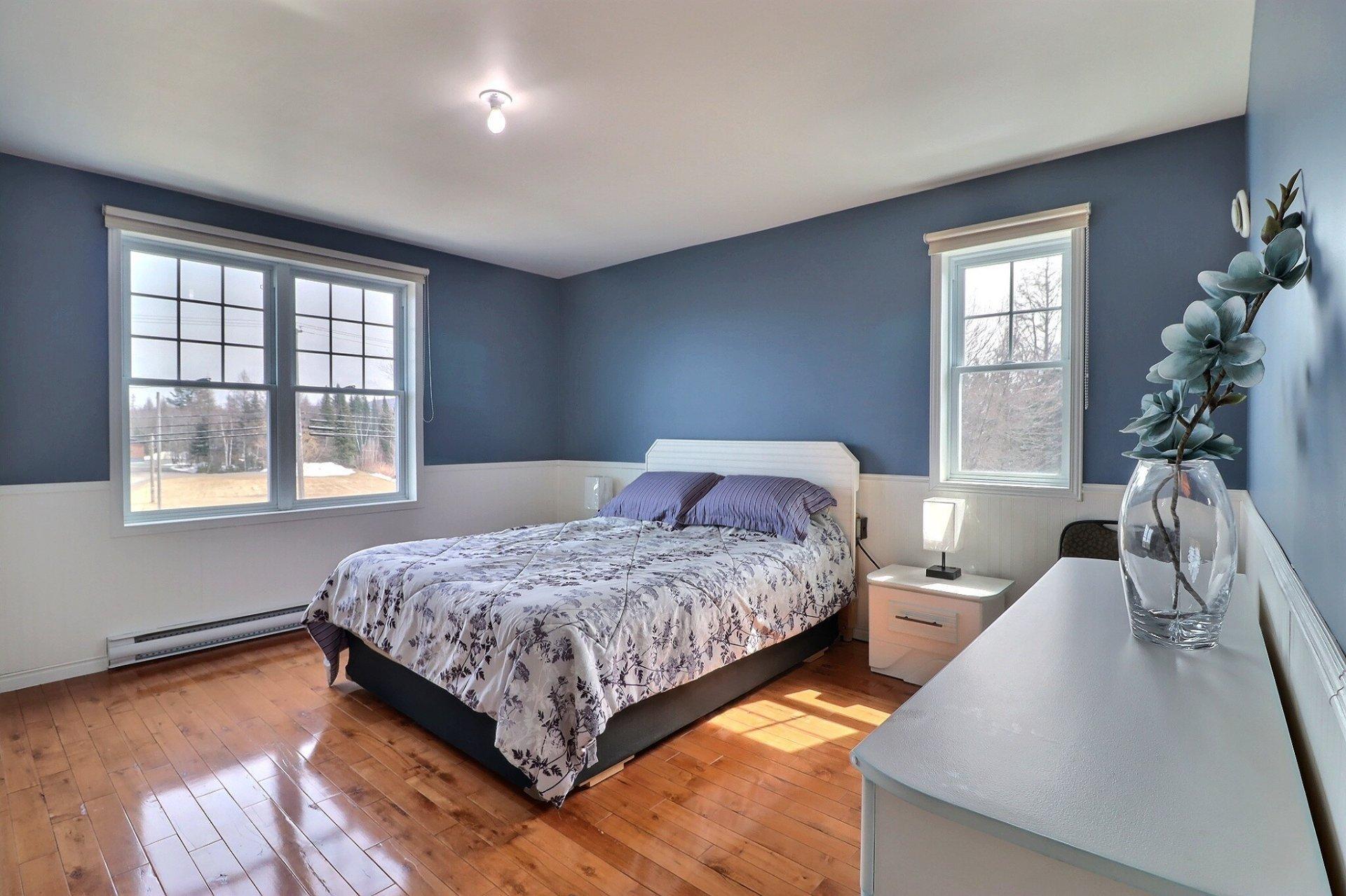 









3411


Route de Fossambault

,
Sainte-Catherine-de-la-Jacques-Cartier,




QC
G3N1R6

