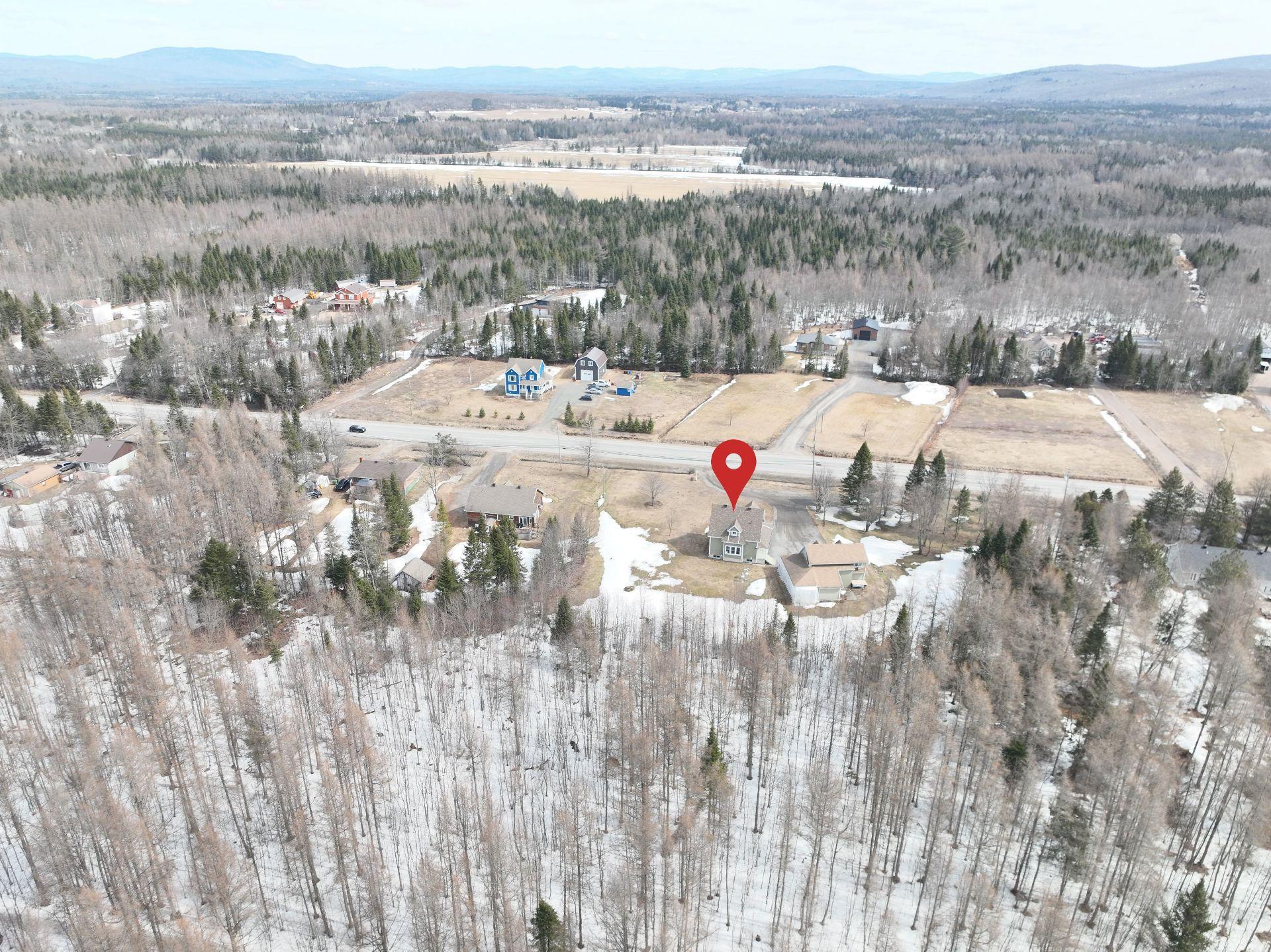 









3411


Route de Fossambault

,
Sainte-Catherine-de-la-Jacques-Cartier,




QC
G3N1R6


