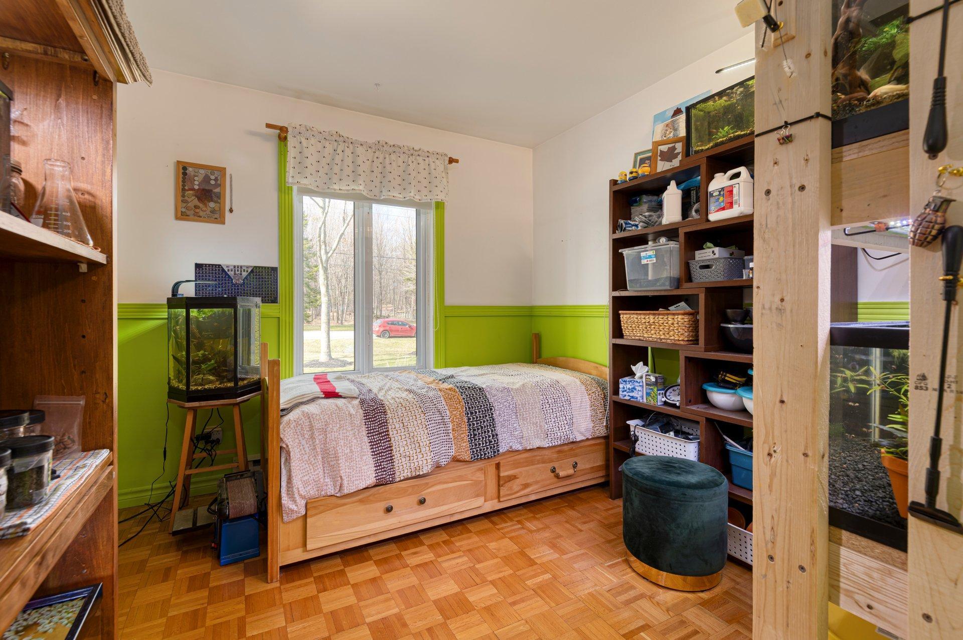 









267


Route 116

,
Acton Vale,




QC
J0H1A0


