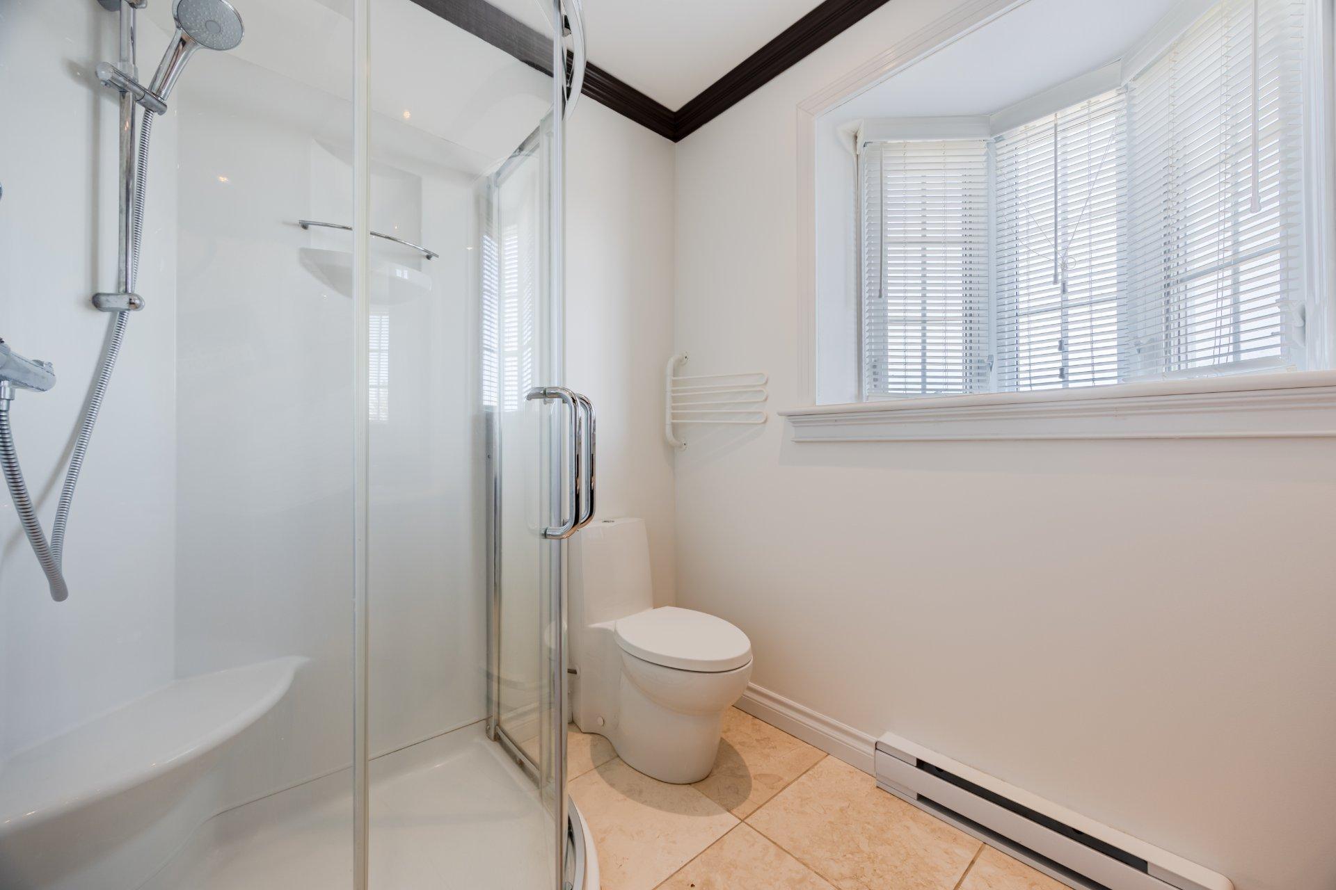 









8280


Av. San-Francisco

,
Brossard,




QC
J4X1Y4

