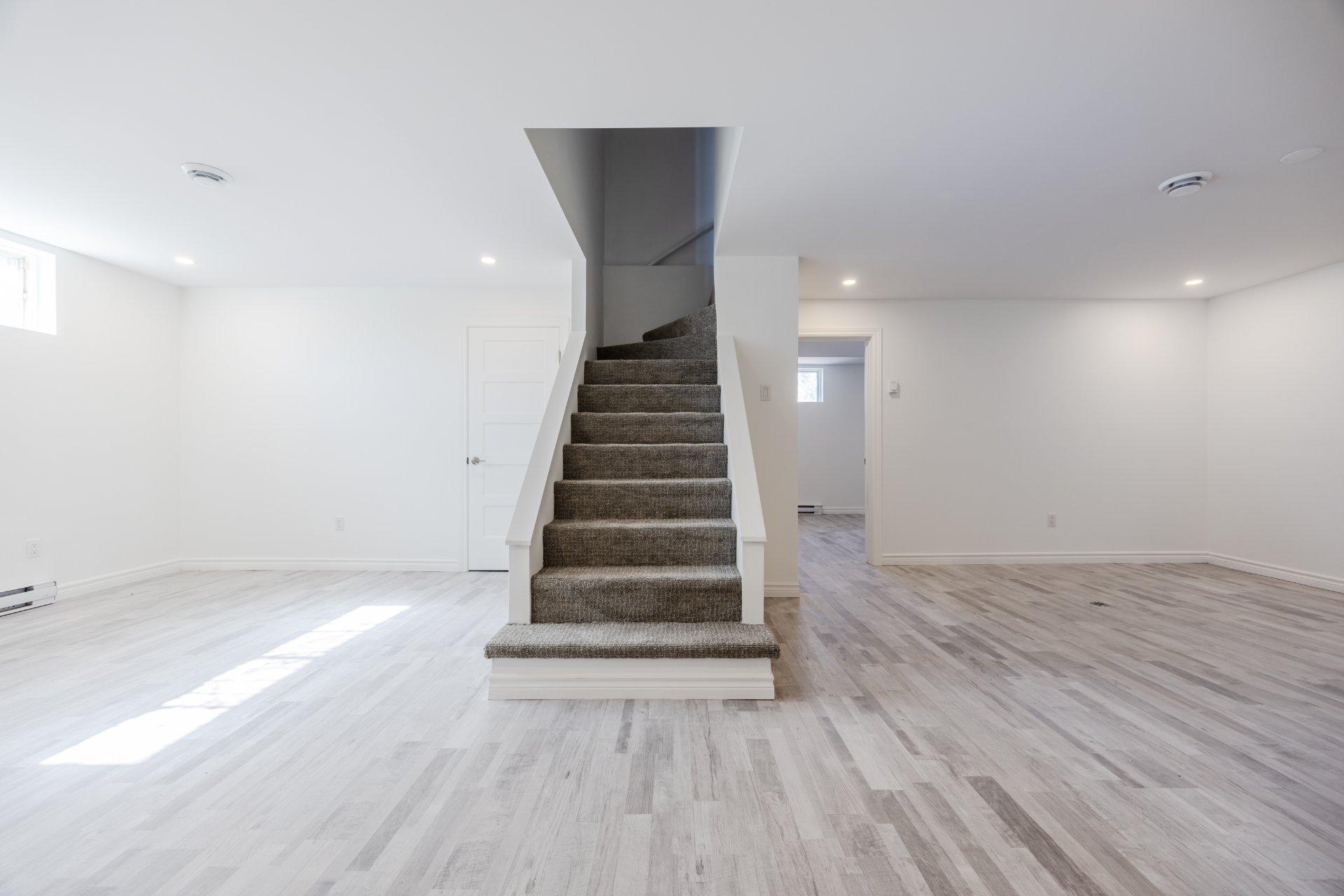 









8280


Av. San-Francisco

,
Brossard,




QC
J4X1Y4

