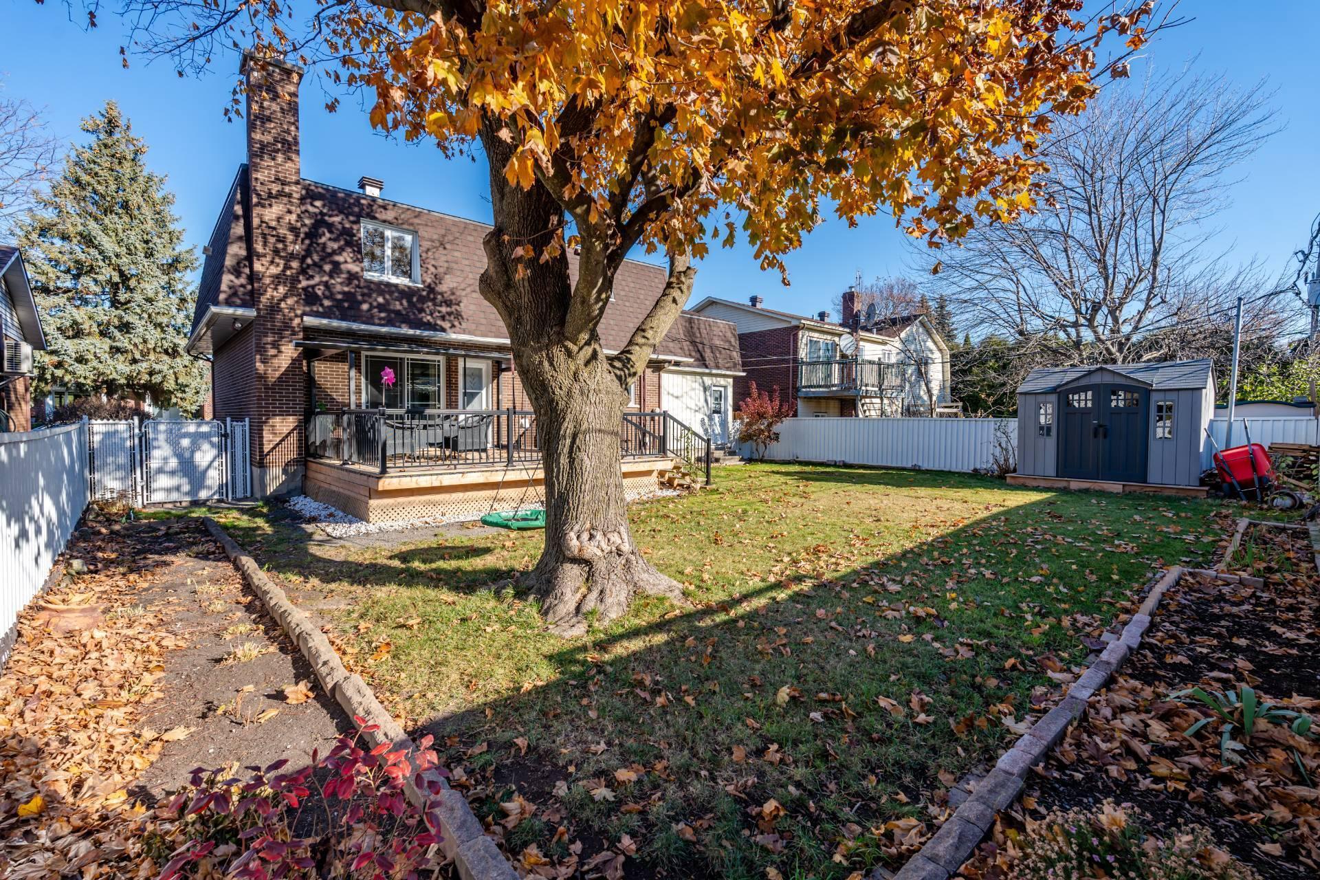 









1675


Crois. Sauvé

,
Brossard,




QC
J4X1L9

