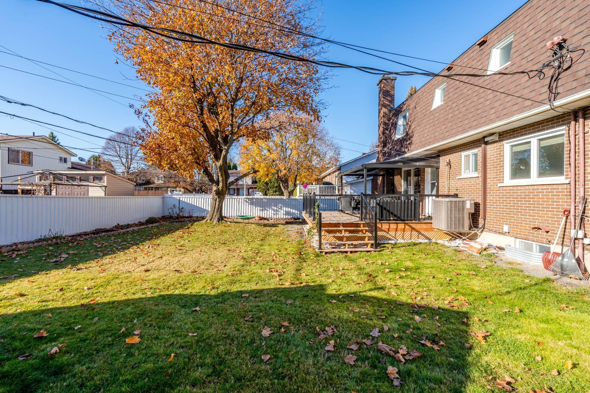 









1675


Crois. Sauvé

,
Brossard,




QC
J4X1L9

