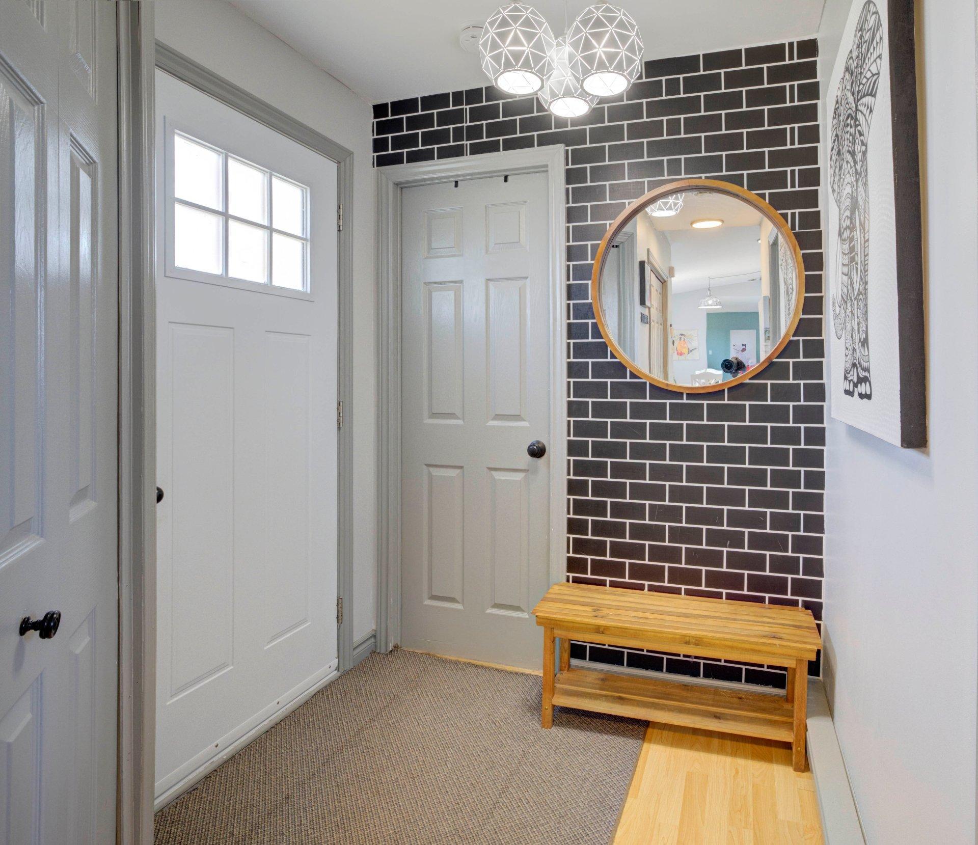 









21


Av. Bruno

,
Saint-Cyprien-de-Napierville,




QC
J0J1L0

