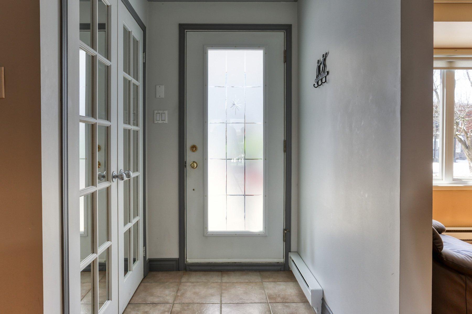 









1484


Boul. des Chenaux

,
Trois-Rivières,




QC
G9A1A1

