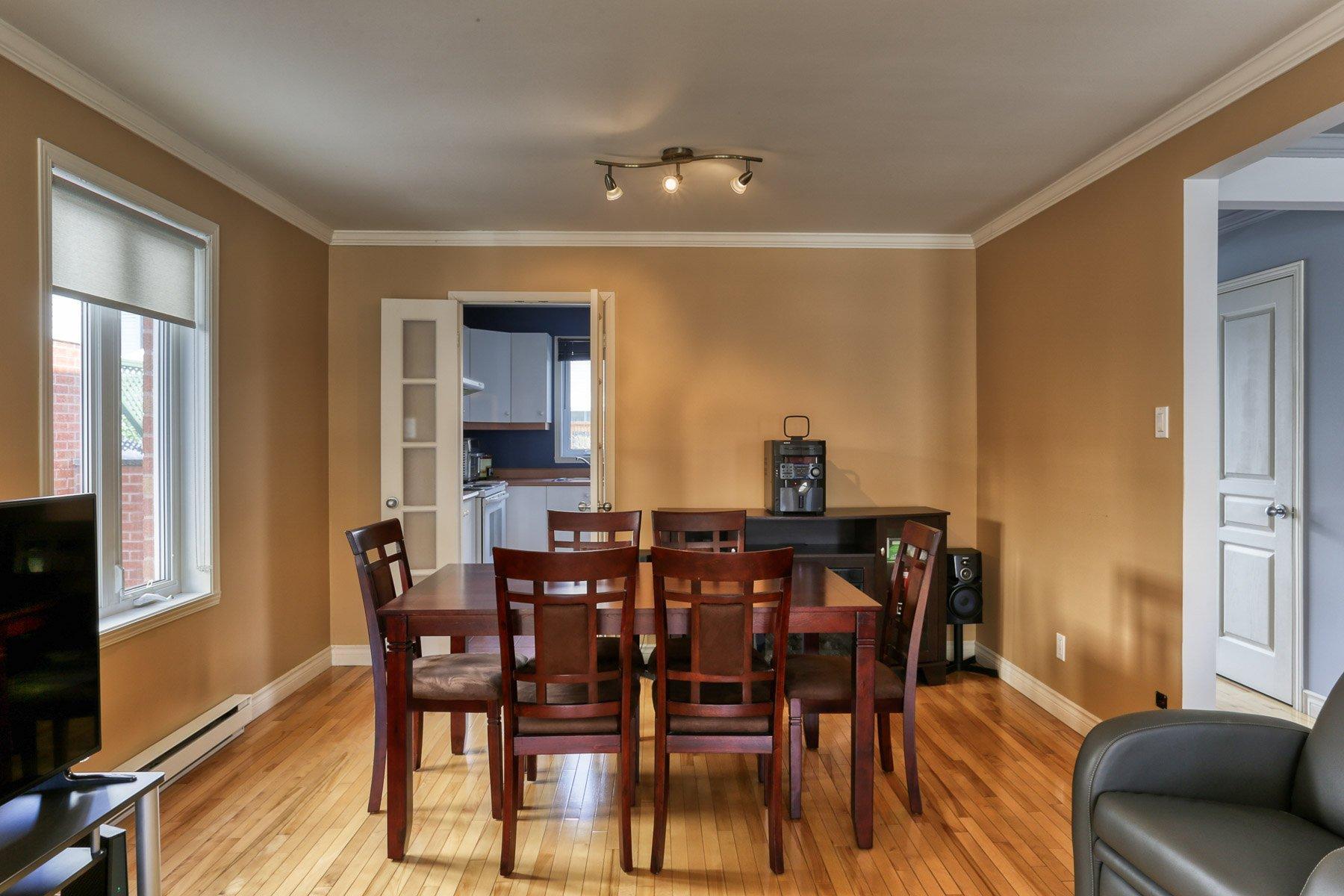 









1484


Boul. des Chenaux

,
Trois-Rivières,




QC
G9A1A1

