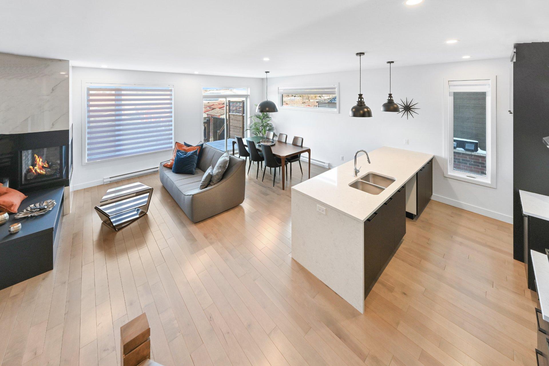 









185


21e Rue O.

,
Venise-en-Québec,




QC
J0J2K0

