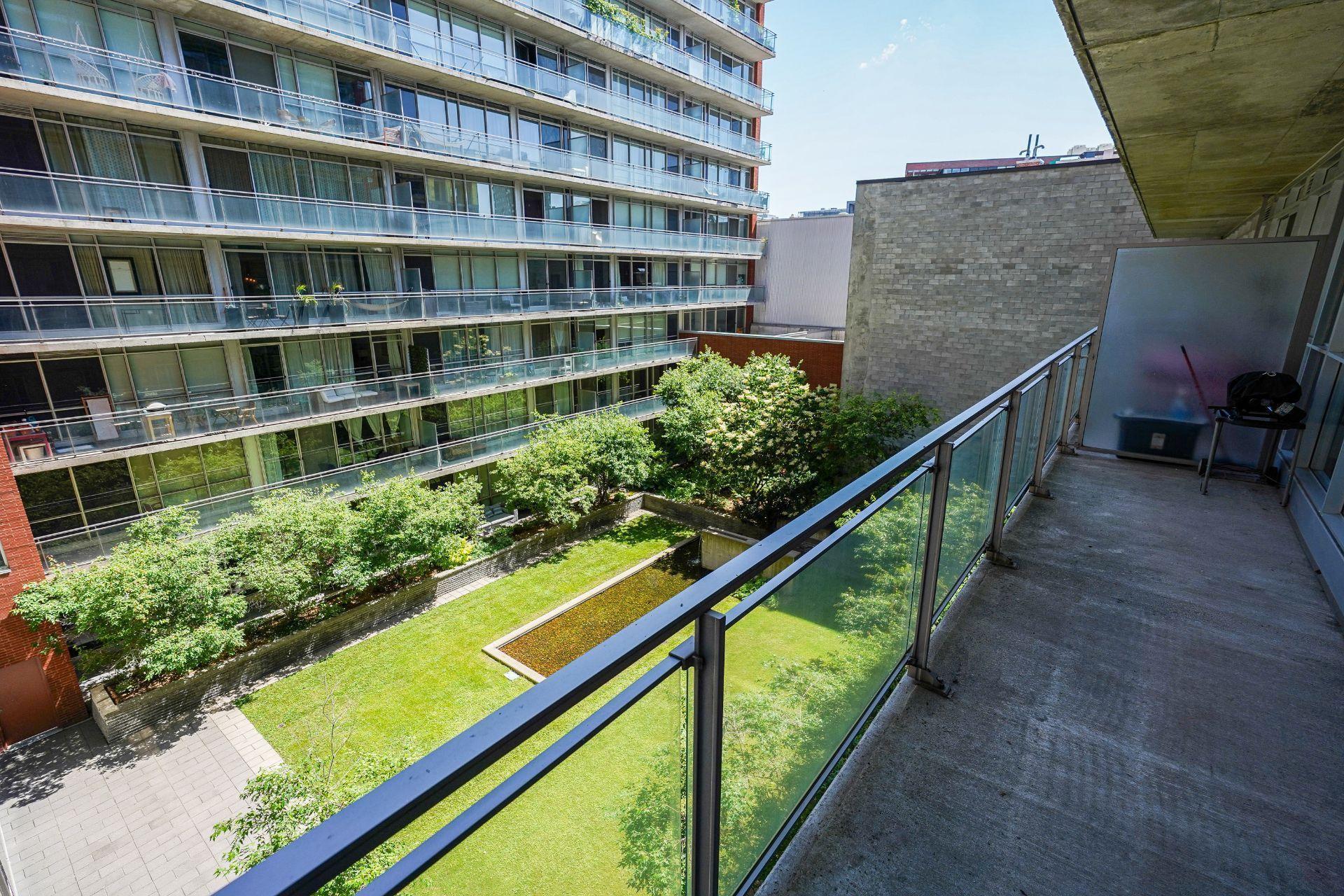 









630


Rue William

, 421,
Montréal (Ville-Marie),




QC
H3C4C9

