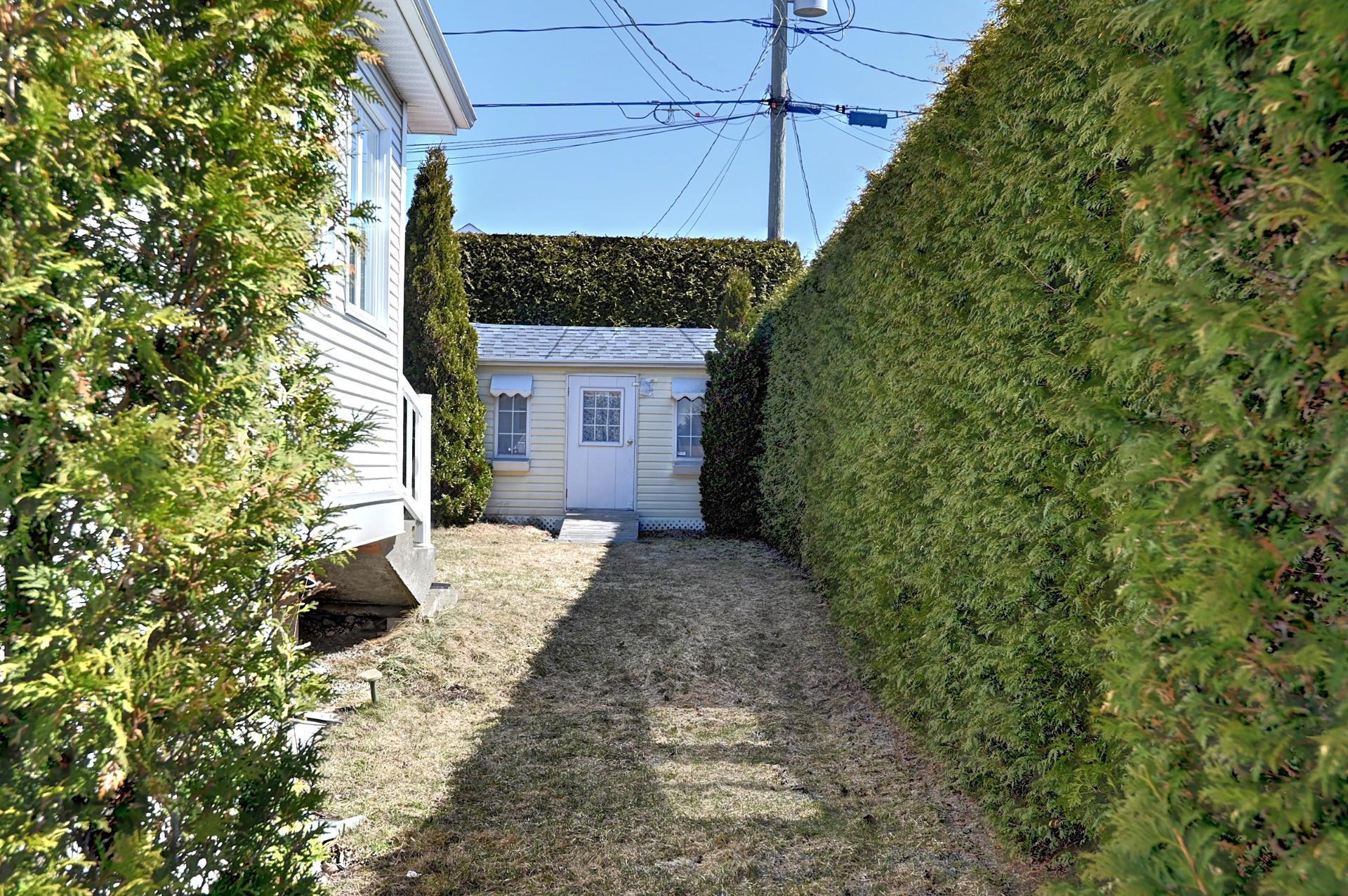 









4306


Rue Marc-Aurèle

,
Sherbrooke (Brompton/Rock Forest/Saint-Élie/Deauville),




QC
J1N4A6

