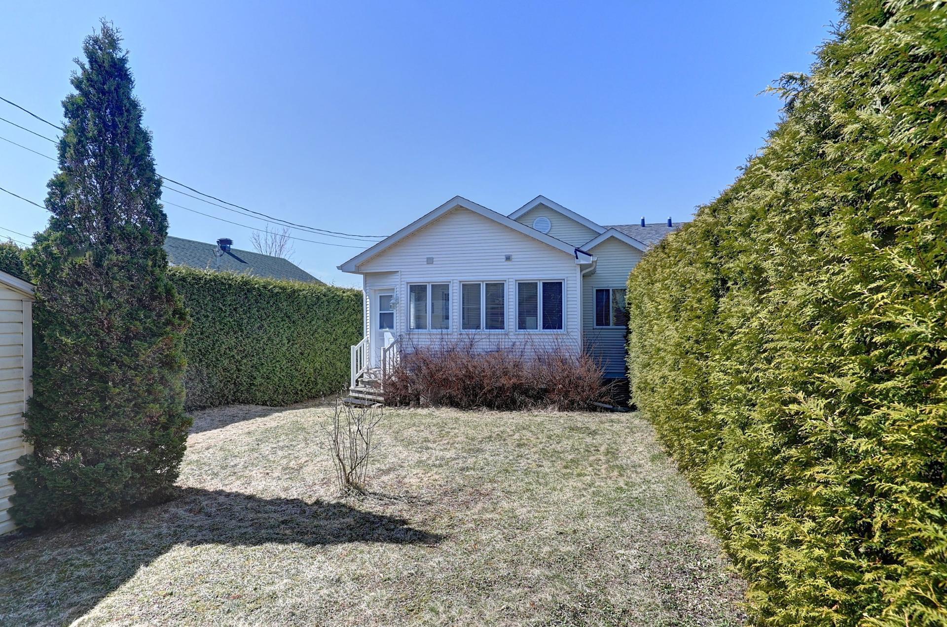









4306


Rue Marc-Aurèle

,
Sherbrooke (Brompton/Rock Forest/Saint-Élie/Deauville),




QC
J1N4A6


