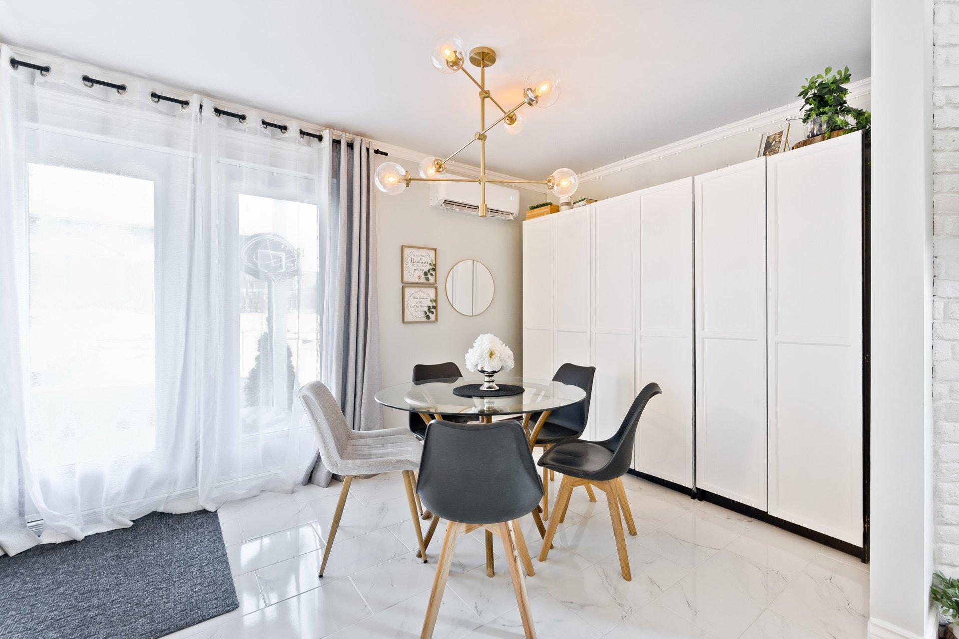 









1040


Rue Hélène-Boullé

, 101,
Sherbrooke (Brompton/Rock Forest/Saint-Élie/Deauville),




QC
J1N4G9

