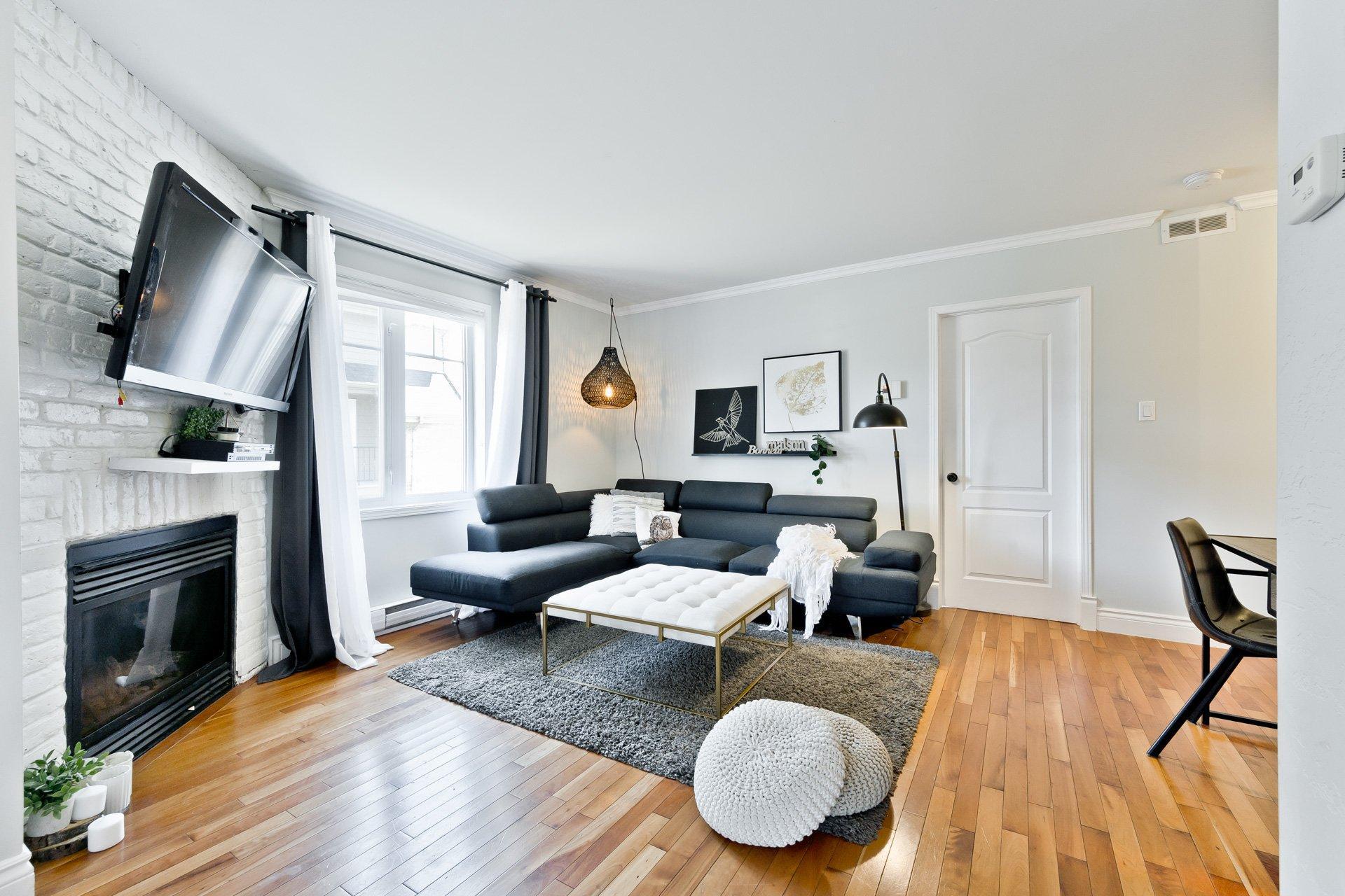 









1040


Rue Hélène-Boullé

, 101,
Sherbrooke (Brompton/Rock Forest/Saint-Élie/Deauville),




QC
J1N4G9

