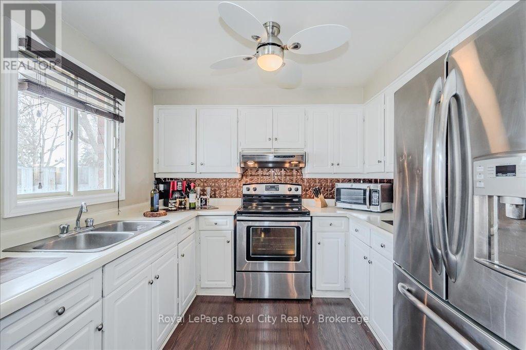 












2 - 40 SILVERCREEK PARKWAY N

,
Guelph (Junction/Onward Willow),




Ontario
N1H7X5


