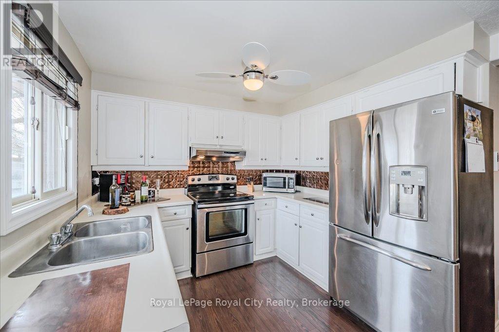 












2 - 40 SILVERCREEK PARKWAY N

,
Guelph (Junction/Onward Willow),




Ontario
N1H7X5

