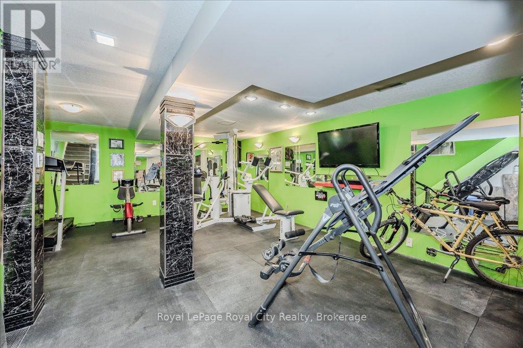 












2 - 40 SILVERCREEK PARKWAY N

,
Guelph (Junction/Onward Willow),




Ontario
N1H7X5

