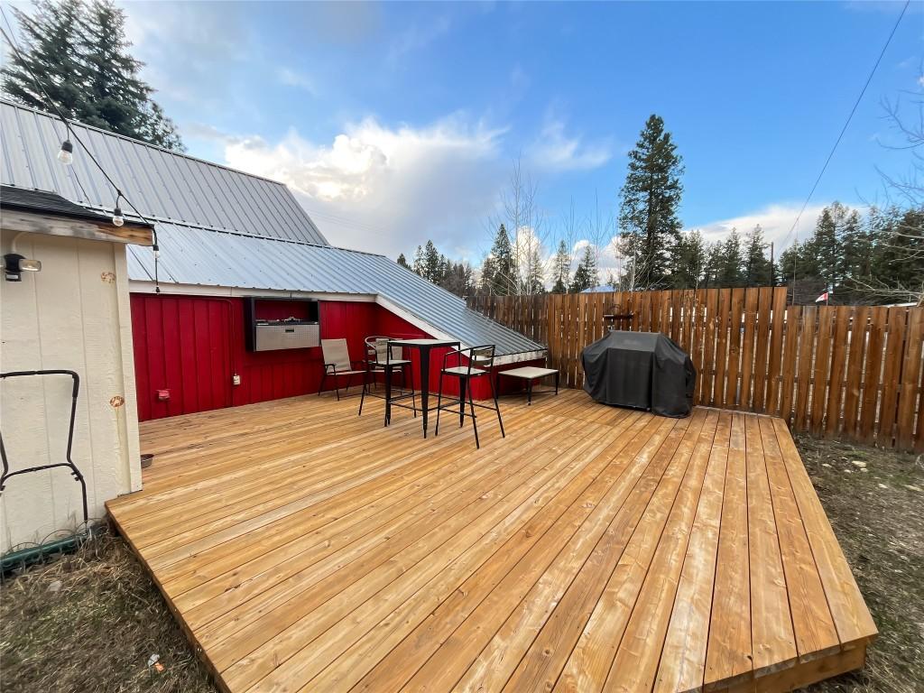 









5844


Highway 33

,
Beaverdell,




BC
V0H 1A0

