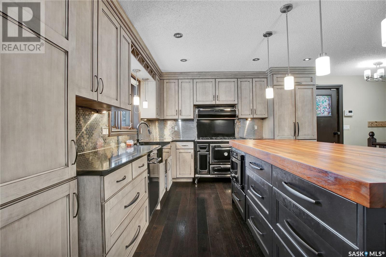 












Saskatoon Spruce Acres

,
Corman Park Rm No. 344,




Saskatchewan
S7K1P3

