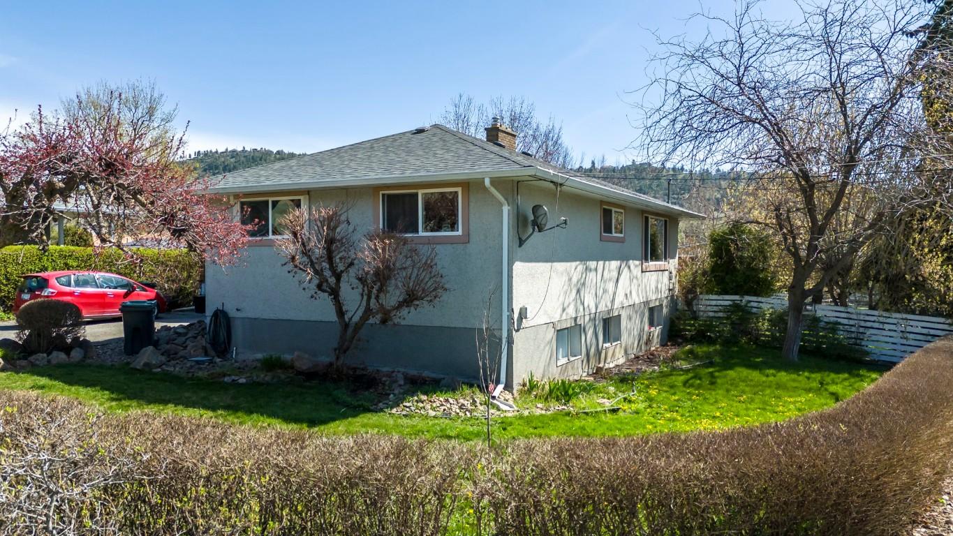 









703


Glenburn

Street,
Kelowna,




BC
V1Y 4G4


