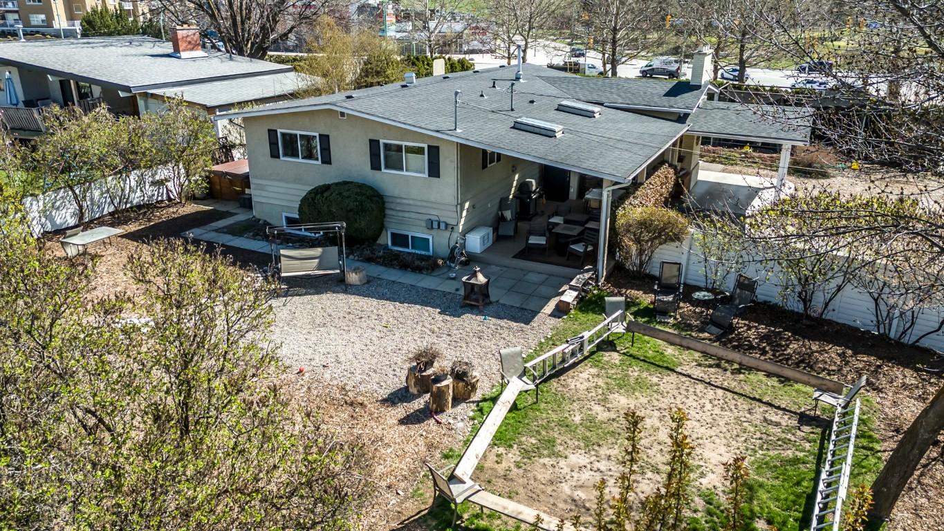 









703


Glenburn

Street,
Kelowna,




BC
V1Y 4G4

