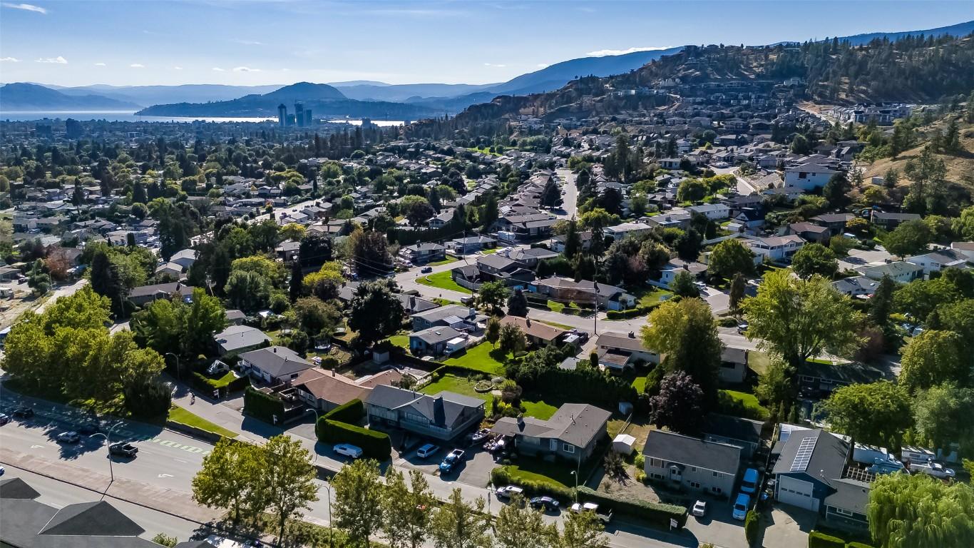 









703


Glenburn

Street,
Kelowna,




BC
V1Y 4G4

