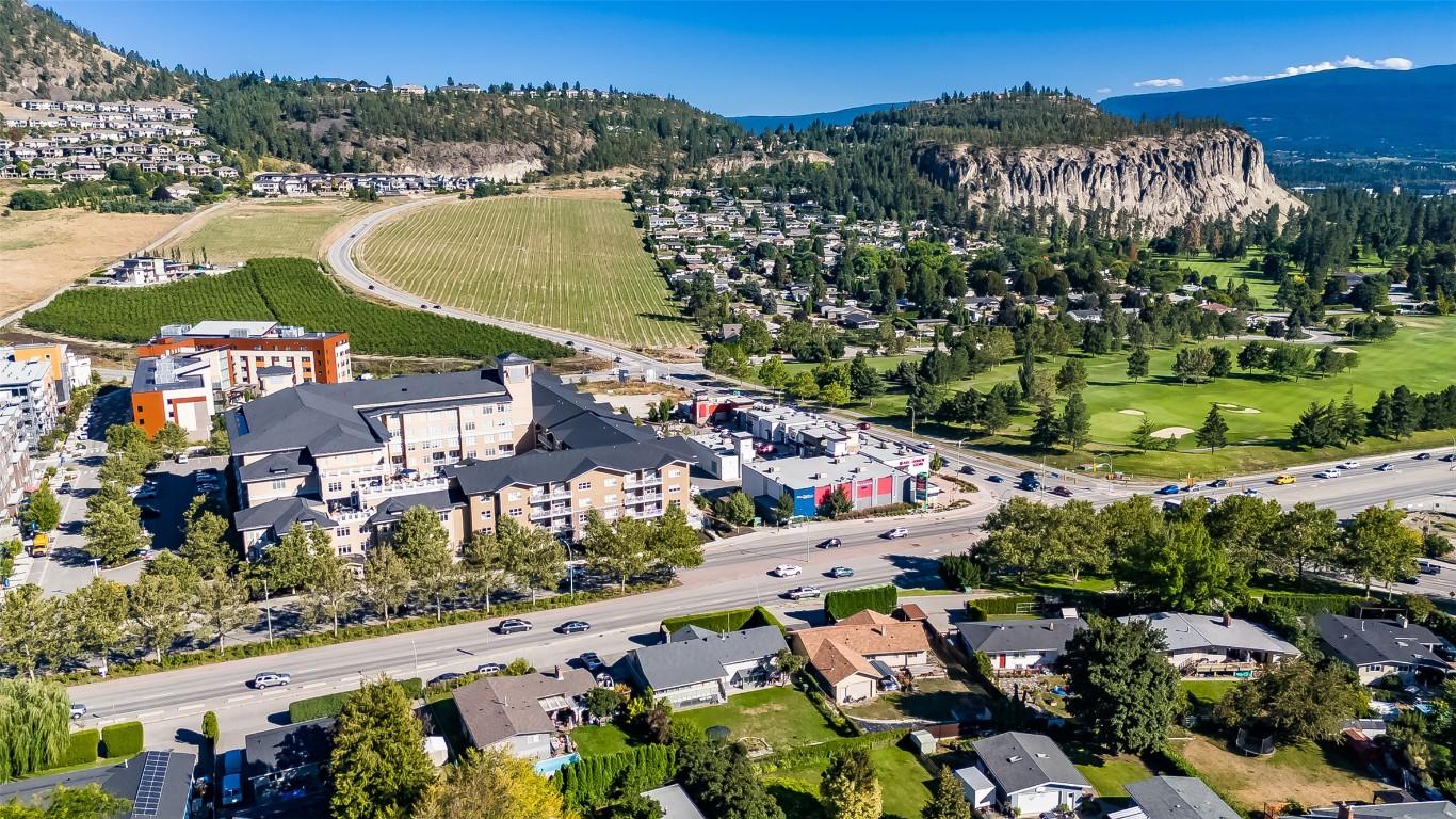 









1880


Broadview

Avenue,
Kelowna,







BC
V1Y 4N8

