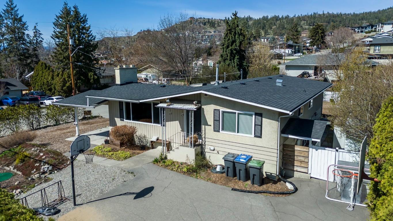 









1880


Broadview

Avenue,
Kelowna,




BC
V1Y 4N8

