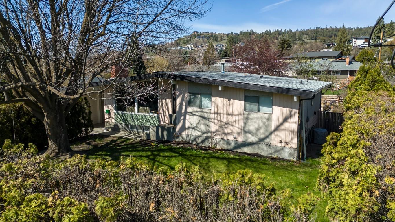 









750


Glenmore

Drive,
Kelowna,




BC
V1Y 4N8

